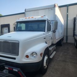 1998 Freight Liner FL FL