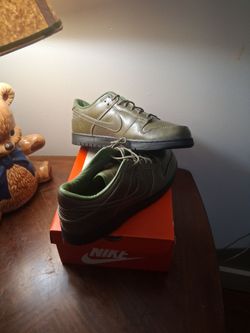 Nike Dunk Low Green Leather Sneakers