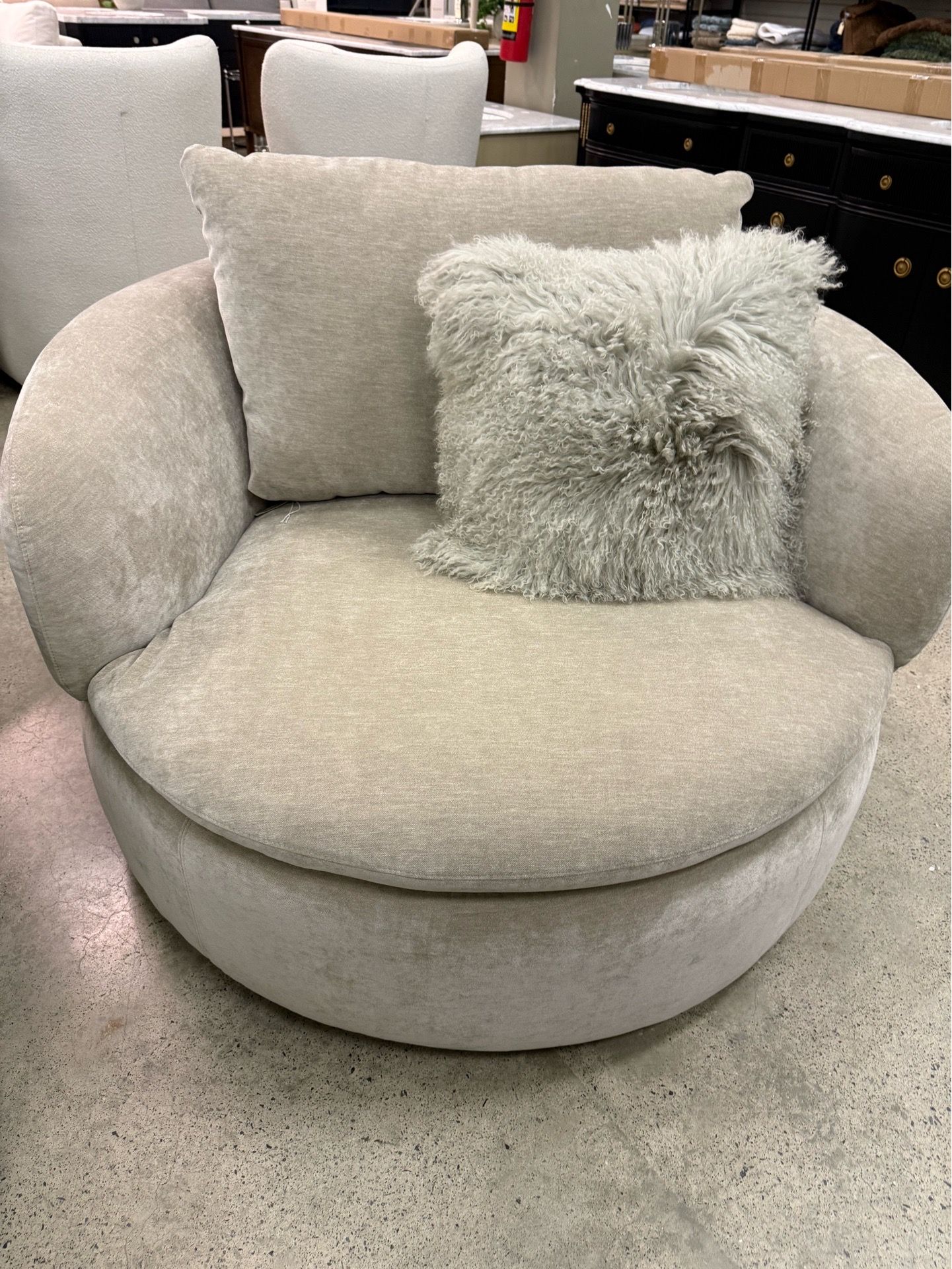 2 Frontgate chairs