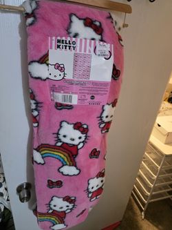 Hello Kitty Blanket