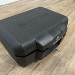 Sentry Safe Fire Resistant Box