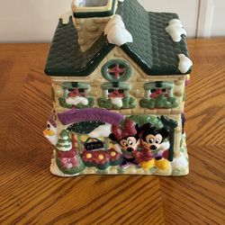 Disney Christmas “Flower Shoppe” Cookie Jar 🎄🏠