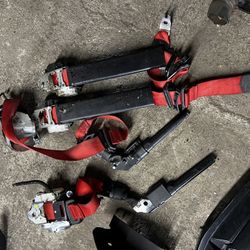 Camaro Seatbelts