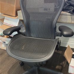 Herman Miller Aeron B Executive Office Chair