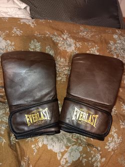 Everlast 1910 Leather Training Boxing Gloves- Size L/XL