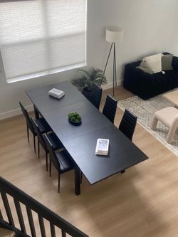 Dining table + 6 chairs