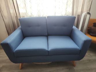 Couch set