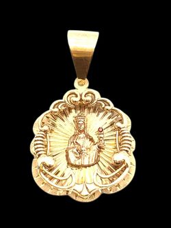 1 3/4" Gold pendant #30972