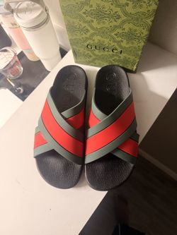 gucci slides