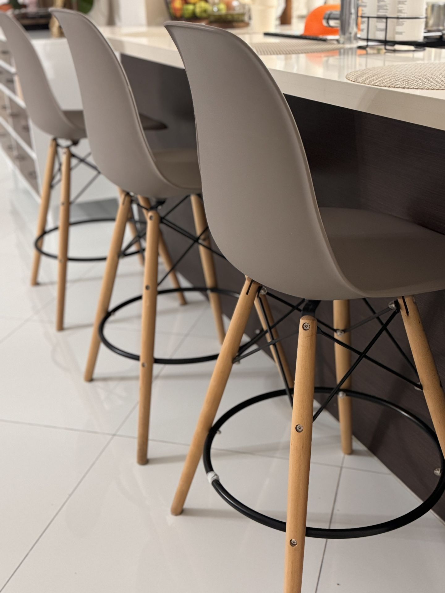 Bar High Chairs Stools Brown Set Of 3