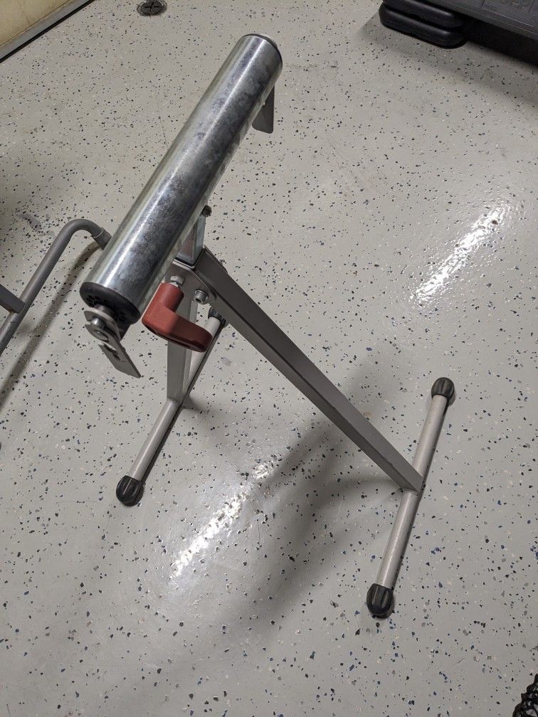 HDX Portable Ball Bearing Roller Stand For Wood Planing Sawing Cutting
