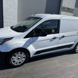 2020 Ford Transit Connect 