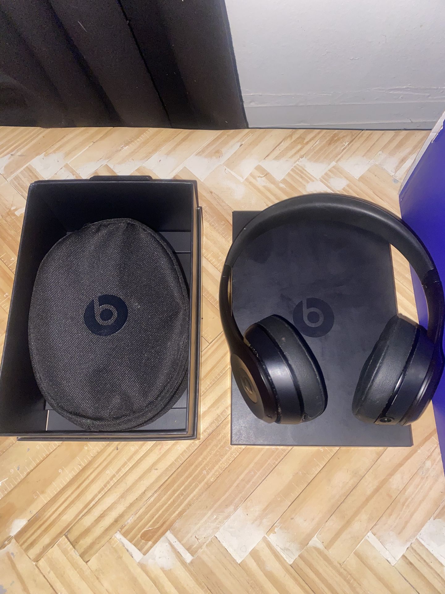 GREAT CONDITION SOLO 3 BEATS