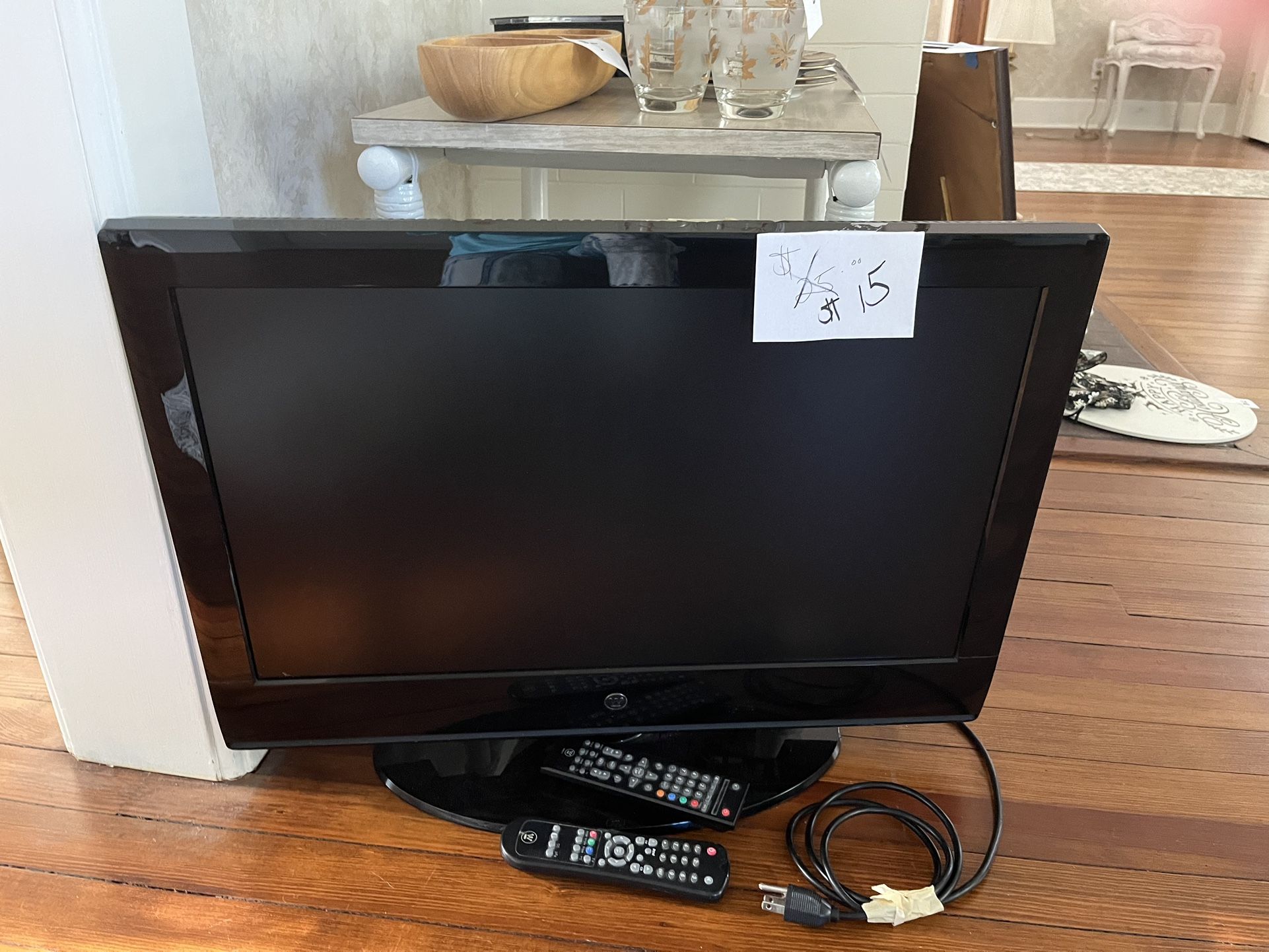 TV And remote $15