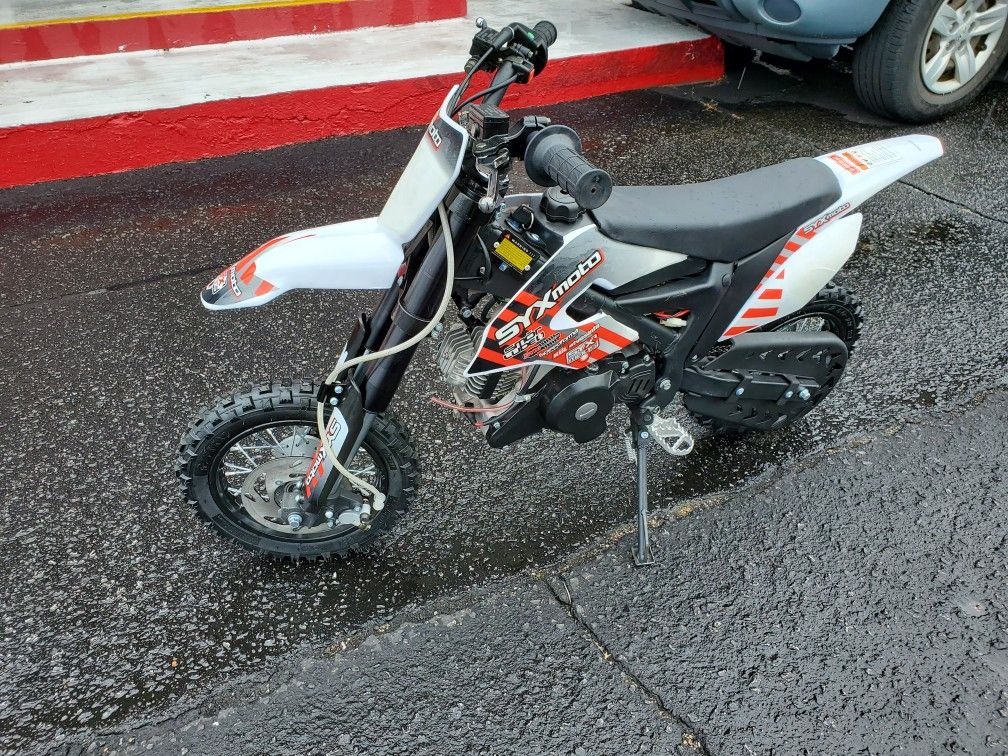 Children's Dirt Bikes Brand New Electric Start Automatic