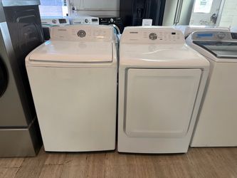 Samsung Washer And Dryer Set $550