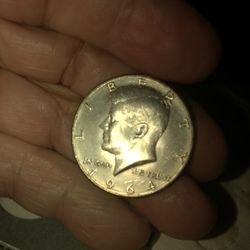 KENNEDY 1964  HALF DOLLAR SILVER