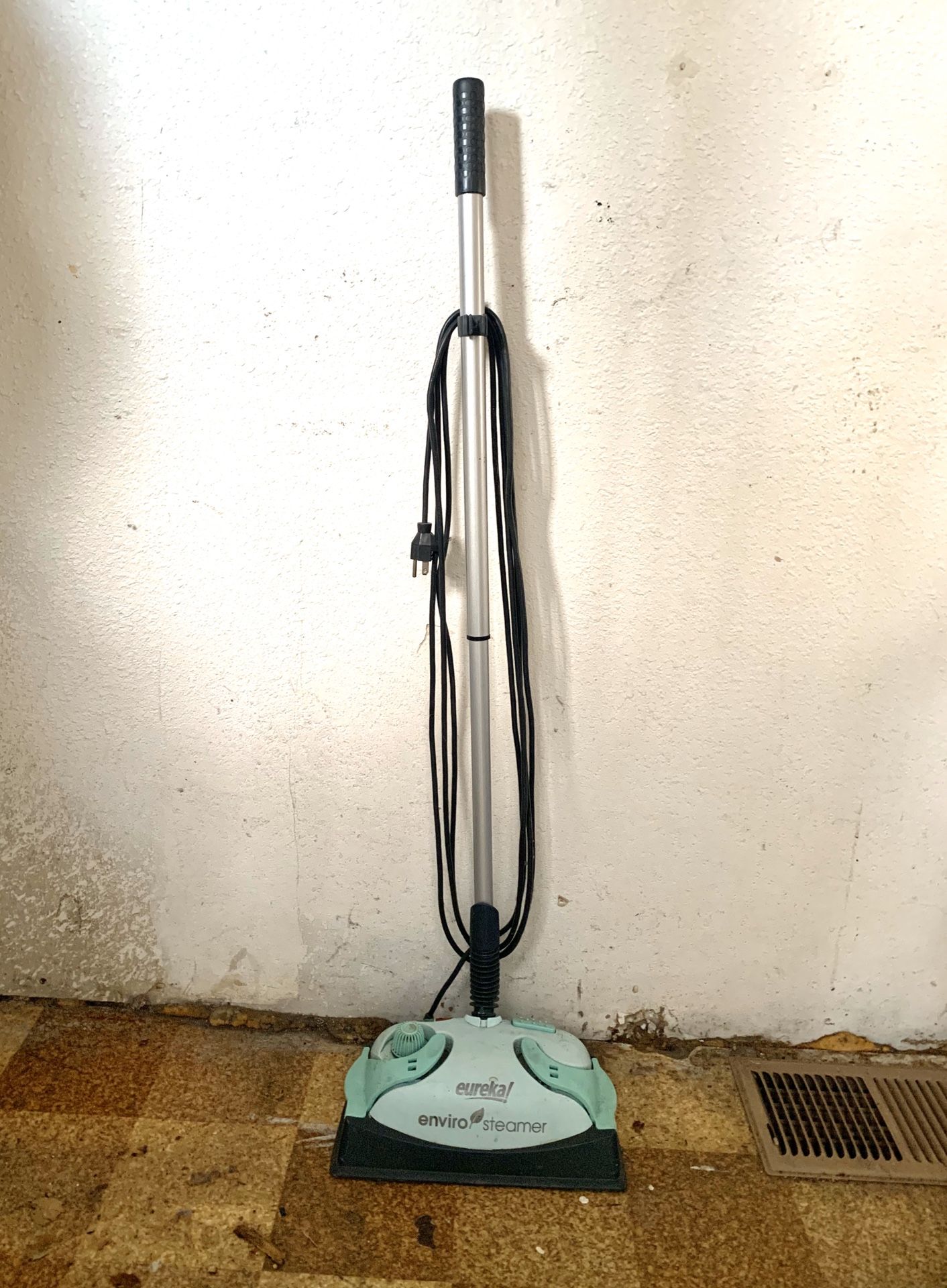 Eureka Enviro Steamer Hard Surface Floor Cleaner