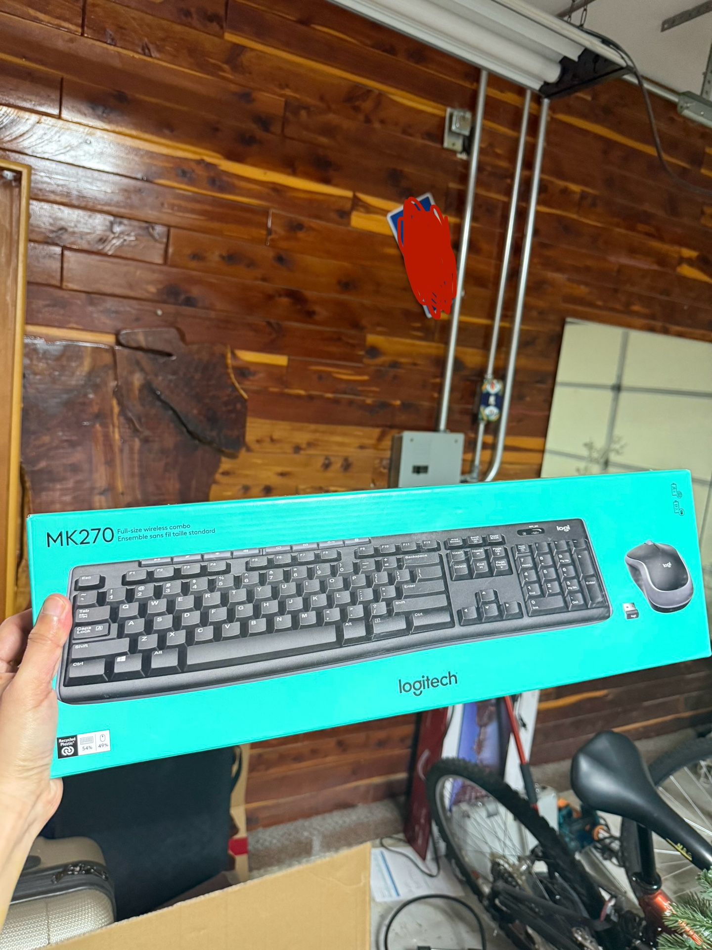NEW IN BOX Logitech MK270 Wireless Keyboard and Mouse
