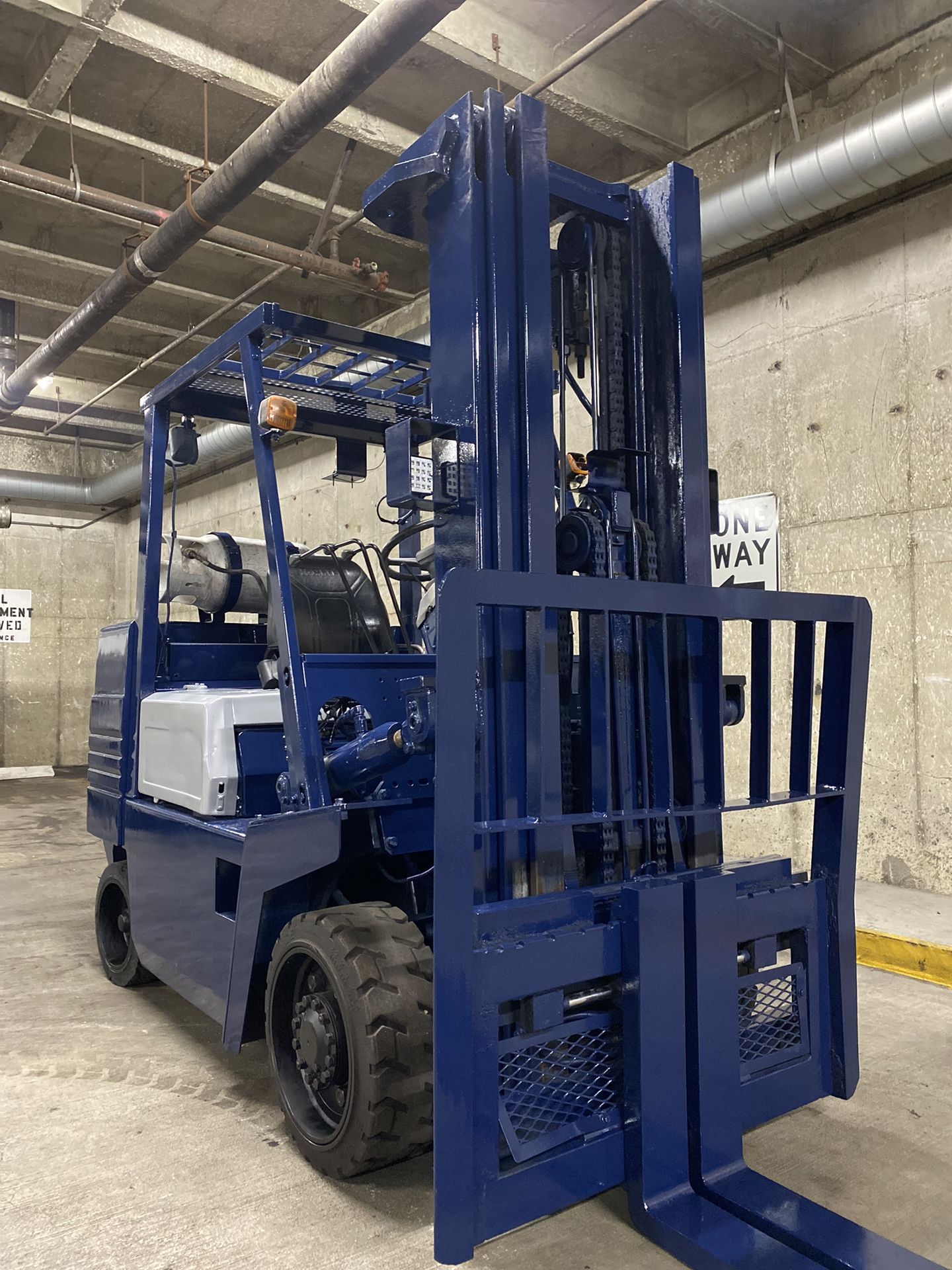 8000 lb KOMATSU forklift for sale 