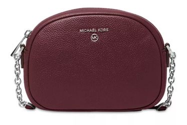 Michael Kors Jet Set Mini Camera Crossbody (color merlot)