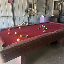 Pool table