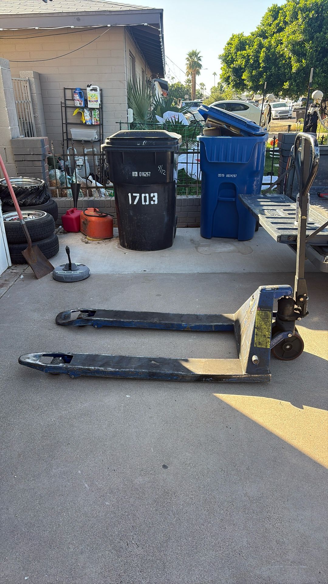 Pallet Jack