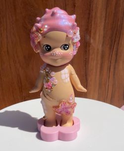 Sonny angel pink marine shell figure