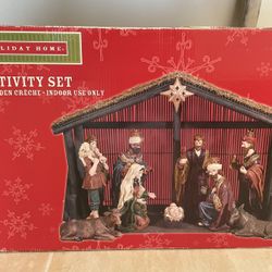 Nativity Set 9 Pieces Perfect Condition