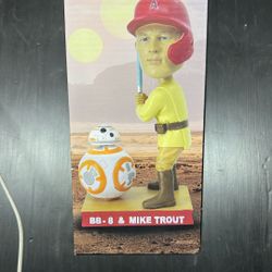 Mike Trout, BB-8 Bobble Head - Star Wars/ Angels Baseball