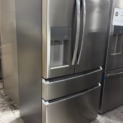 Frigidaire French Door Refrigerator 