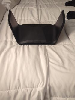 Nighthawk WiFi Router Axe7800