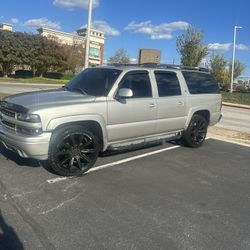 2005 Chevrolet Suburban