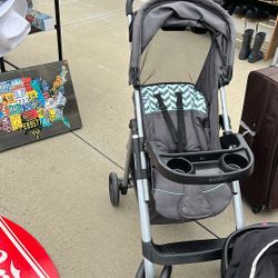 Stroller 