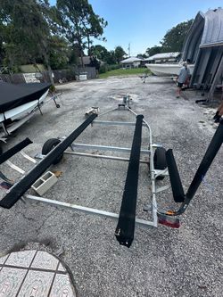Boat trailer
