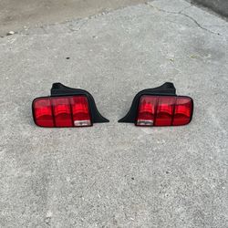 Ford Mustang 2005-2009 Taillights 