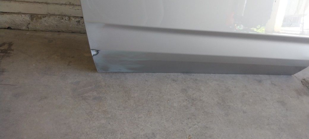 Part 2021- 23 Chevrolet Suburban OEM