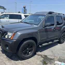 Nissan  Xterra 2012