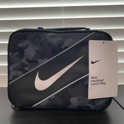 Kids Nike Lunchbox 