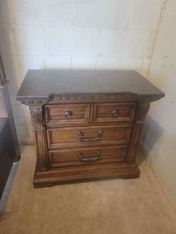 Night Stand (1)