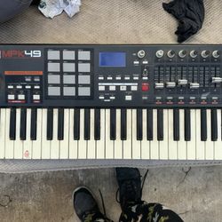Akai Professional MPK 49 - $75