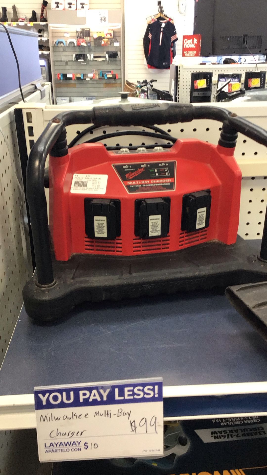 Milwaukee Multi-bay Charger 