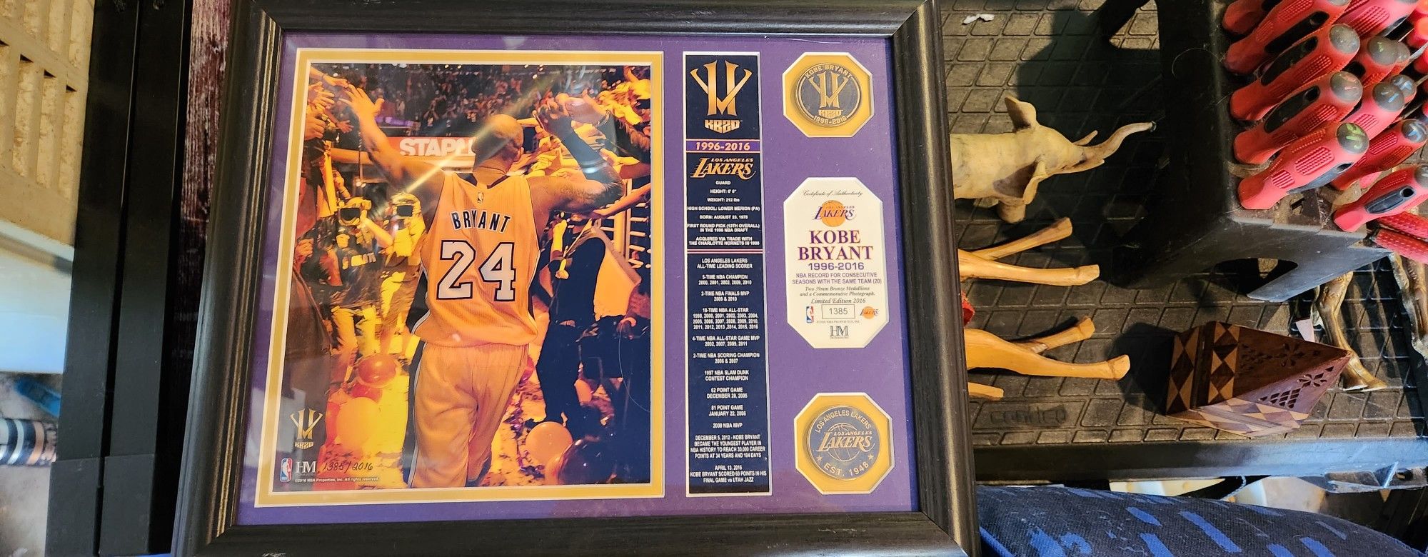 Koby Bryant Picture Frame With Gold Coin Medallions All This Stats With The Certificate Authenticity 1,357 Out Of 2016
