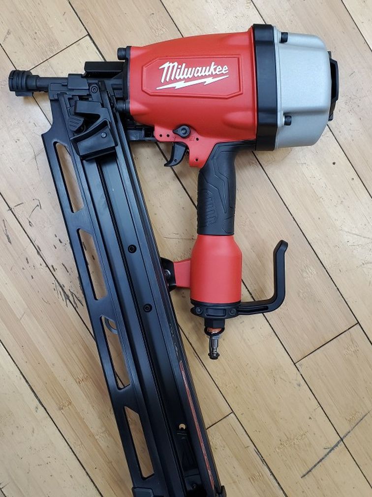 Milwaukee 720020 Framing Nailer for Sale in Framingham, MA OfferUp