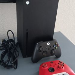 Xbox Series X Bundle - 2 Controllers