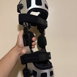 Knee Brace Brand New