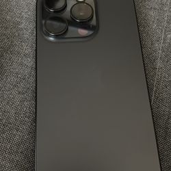 iPhone 15 pro 128 gb $400 black