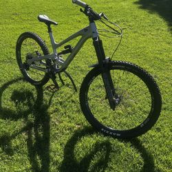 Yt Capra Base Large