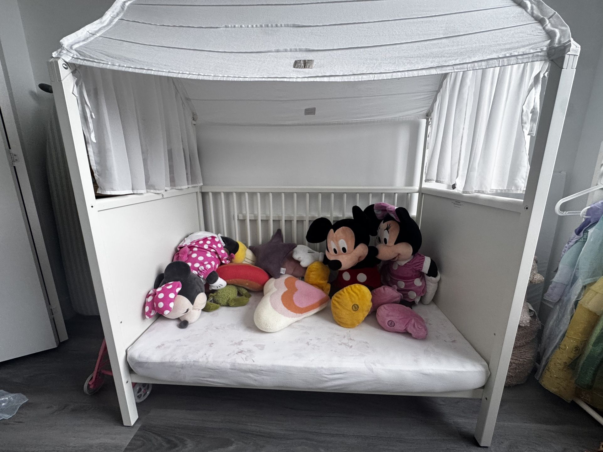 Stokke White Home Crib With Matress & Canopy Included