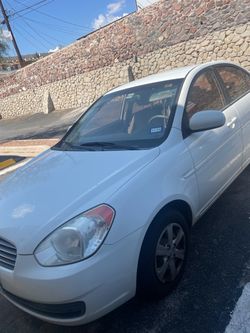 Selling a Hyundai Accents 2011